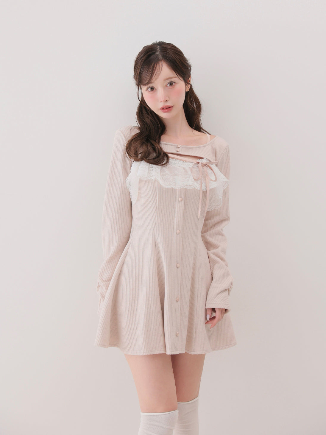 model：162cm　(size：F　color：Pink)