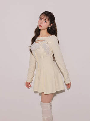 model：160cm　(size：F　color：Ivory)