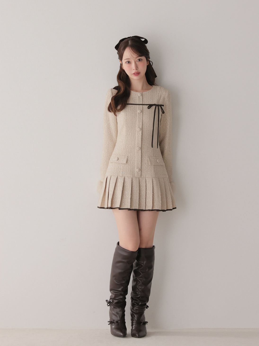 model：162cm　(size：F　color：Beige)