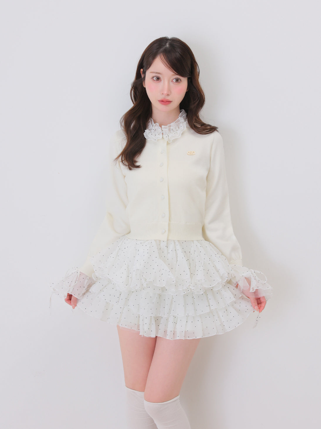 model：162cm　(size：F　color：Ivory)