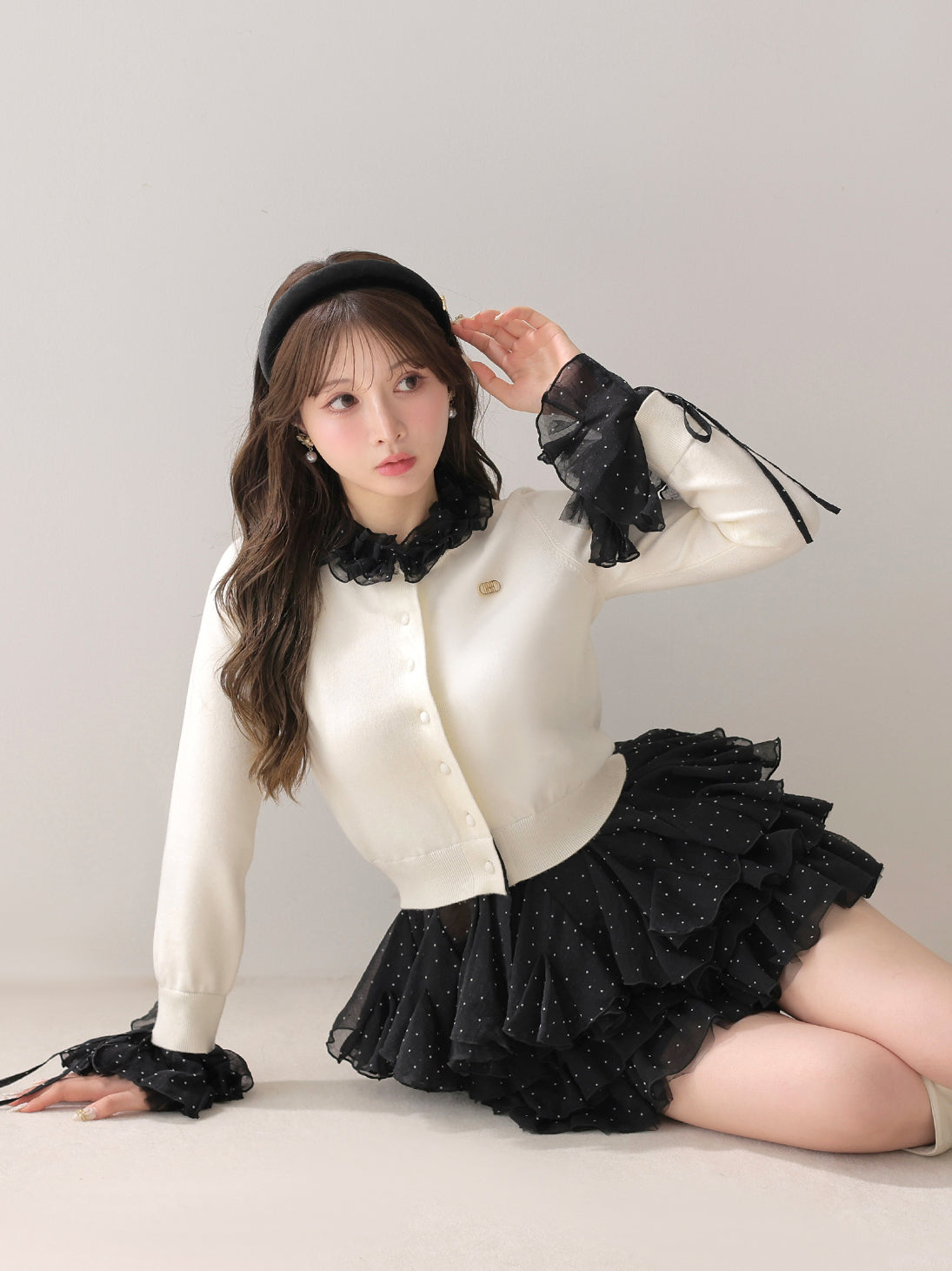 model：160cm　(size：F　color：Ivory×Black)