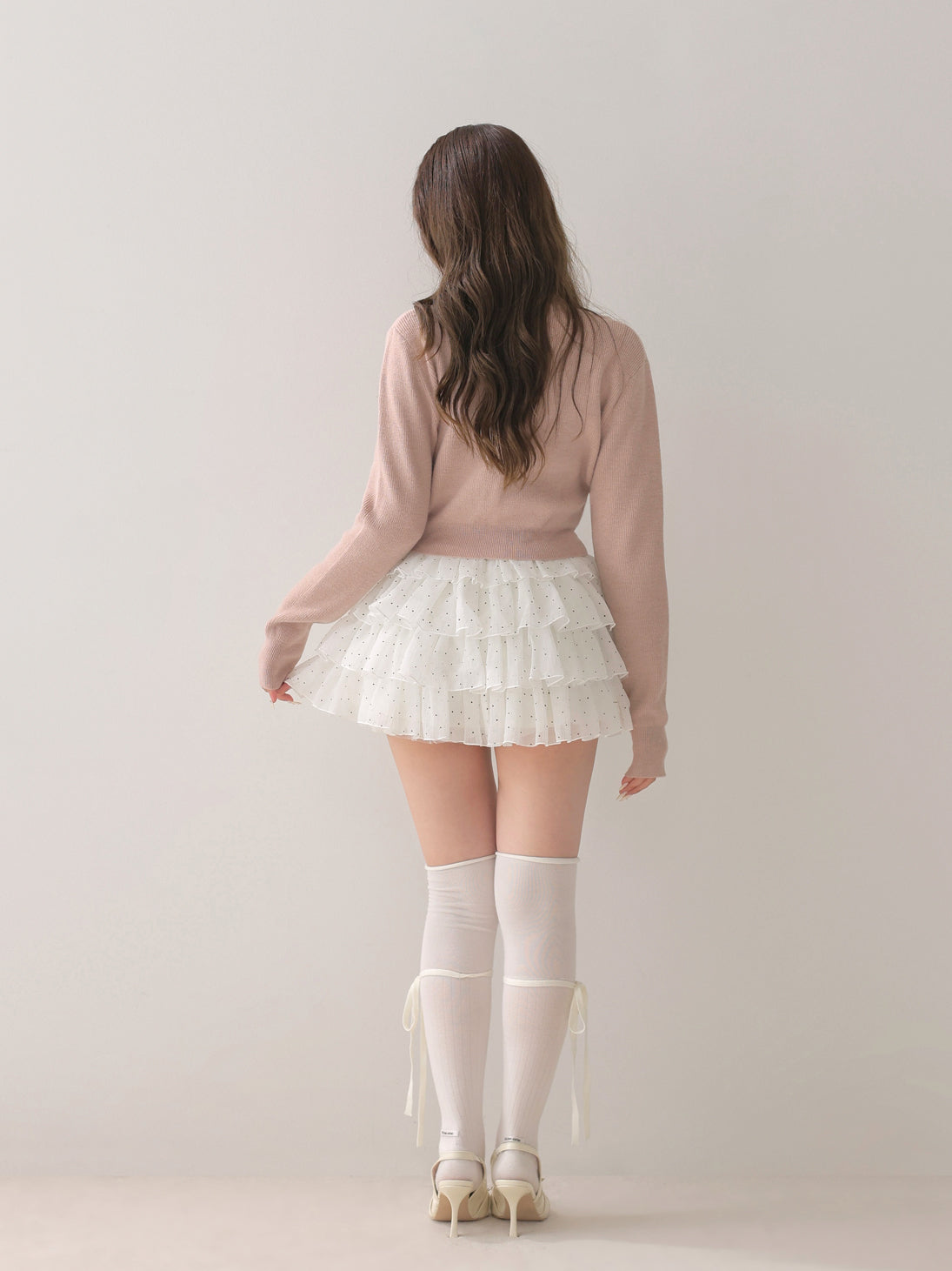 model：160cm　(size：F　color：White)