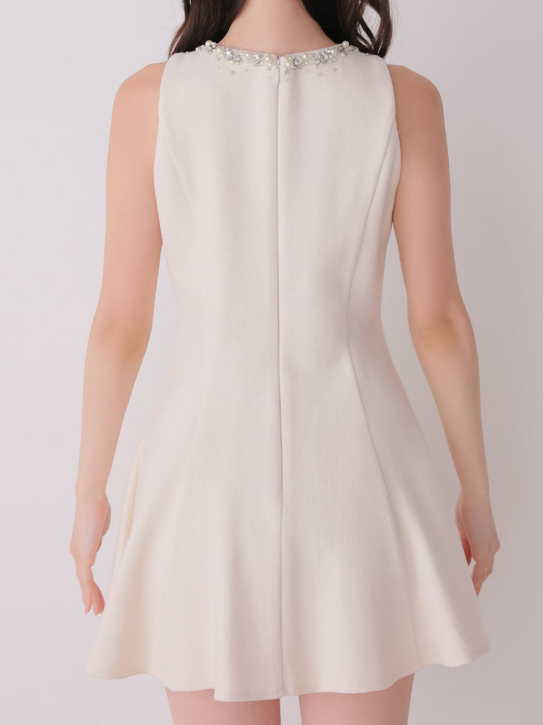 【Pre Order】Jewel neck puff sleeve mini onepiece(eme11148)