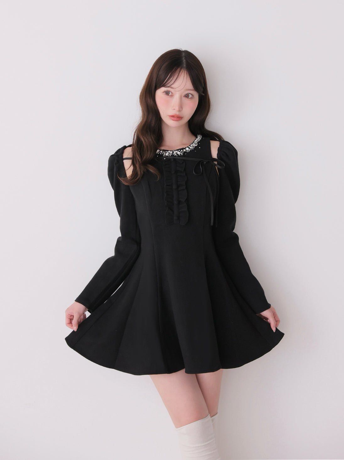 model：162cm　(size：F　color：Black)