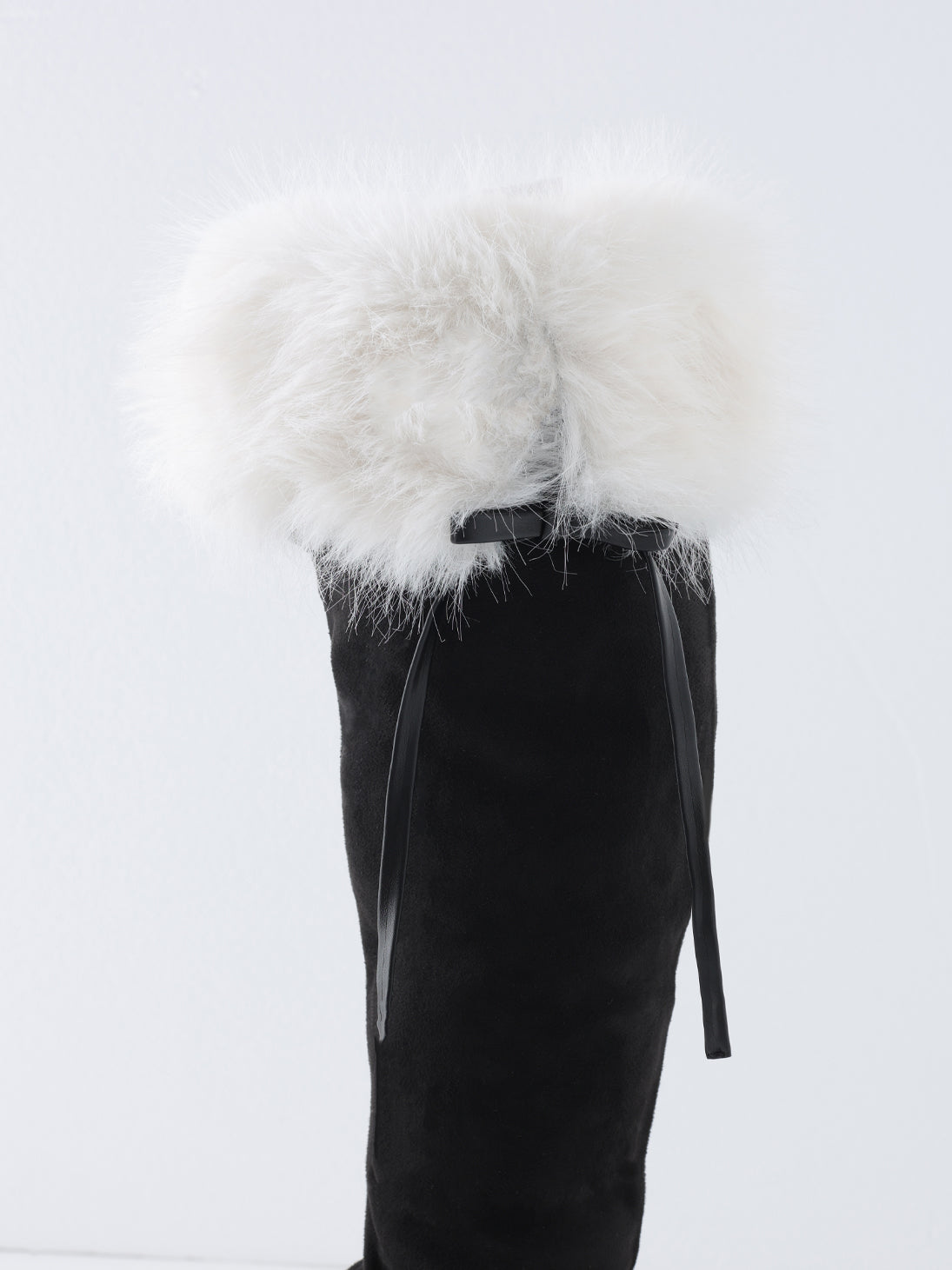 【Pre Order】Ribbon belt fur platform long boots(eme11157)
