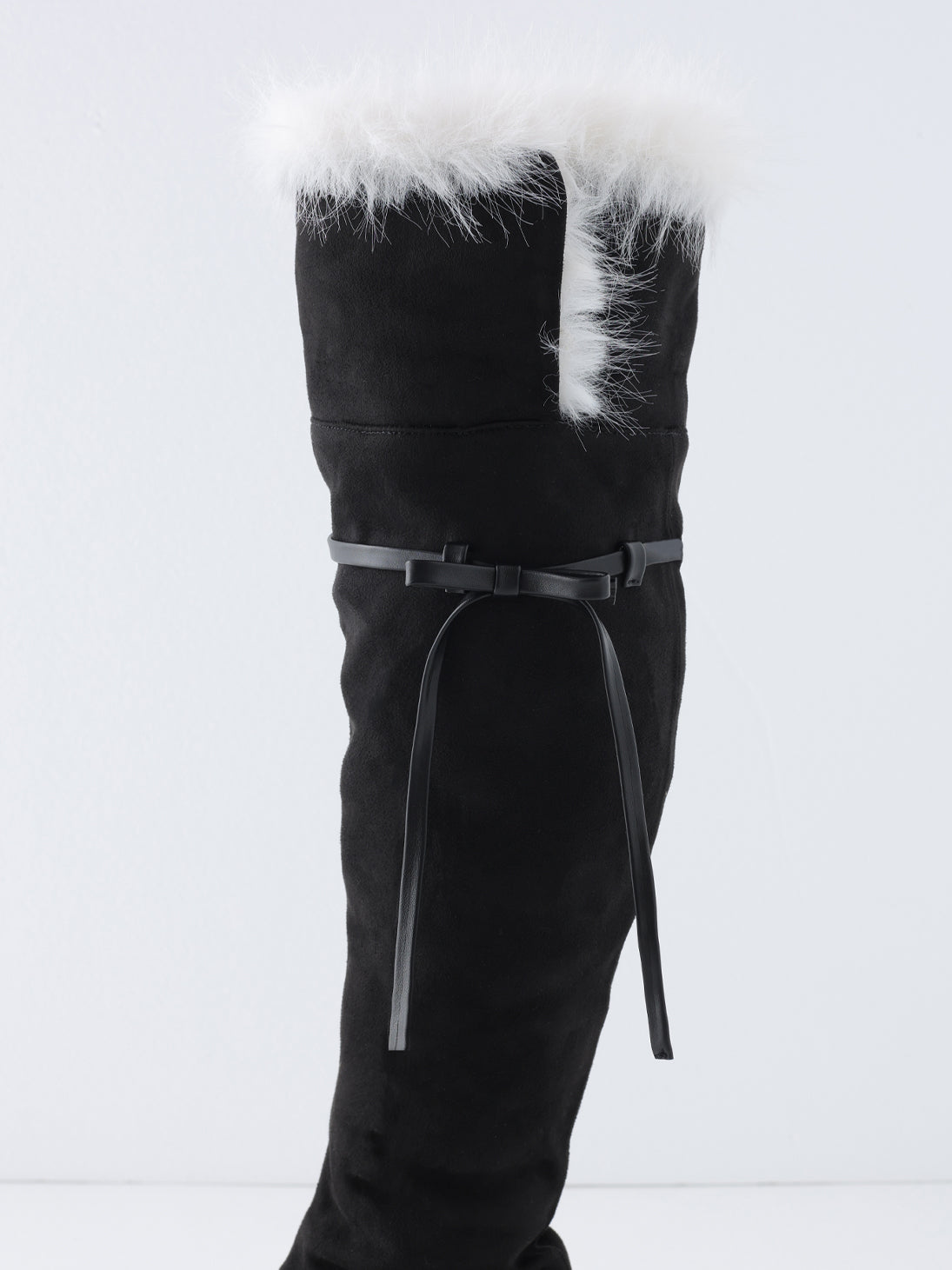 【Pre Order】Ribbon belt fur platform long boots(eme11157)