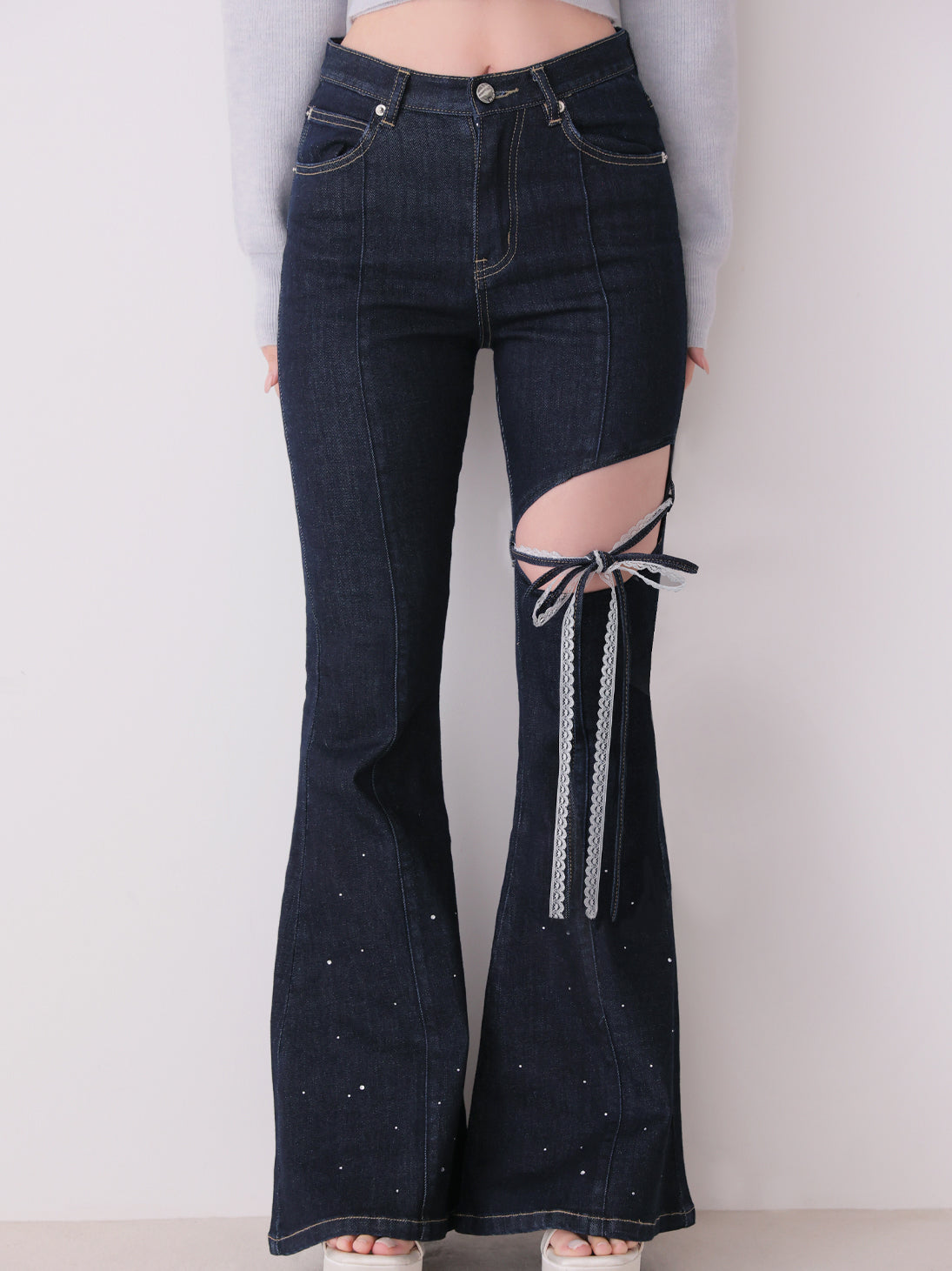 model：162cm　(size：F　color：Navy)