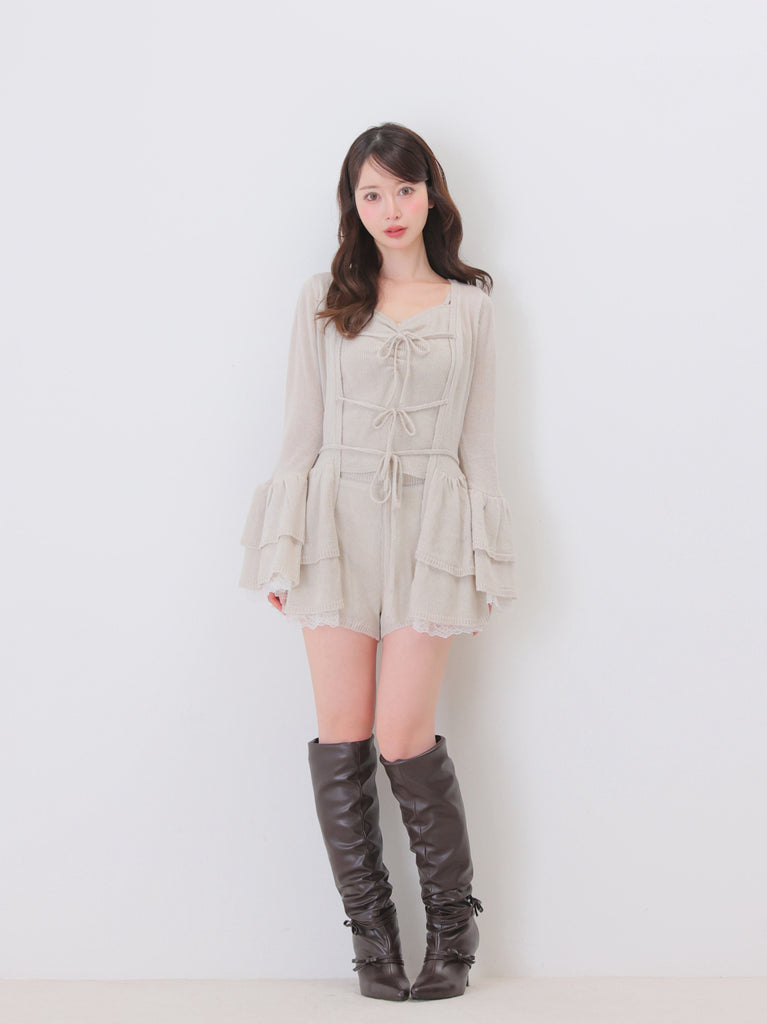 model：162cm　(size：F　color：Greige)
