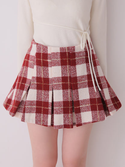 model：162cm　(size：F　color：Red)