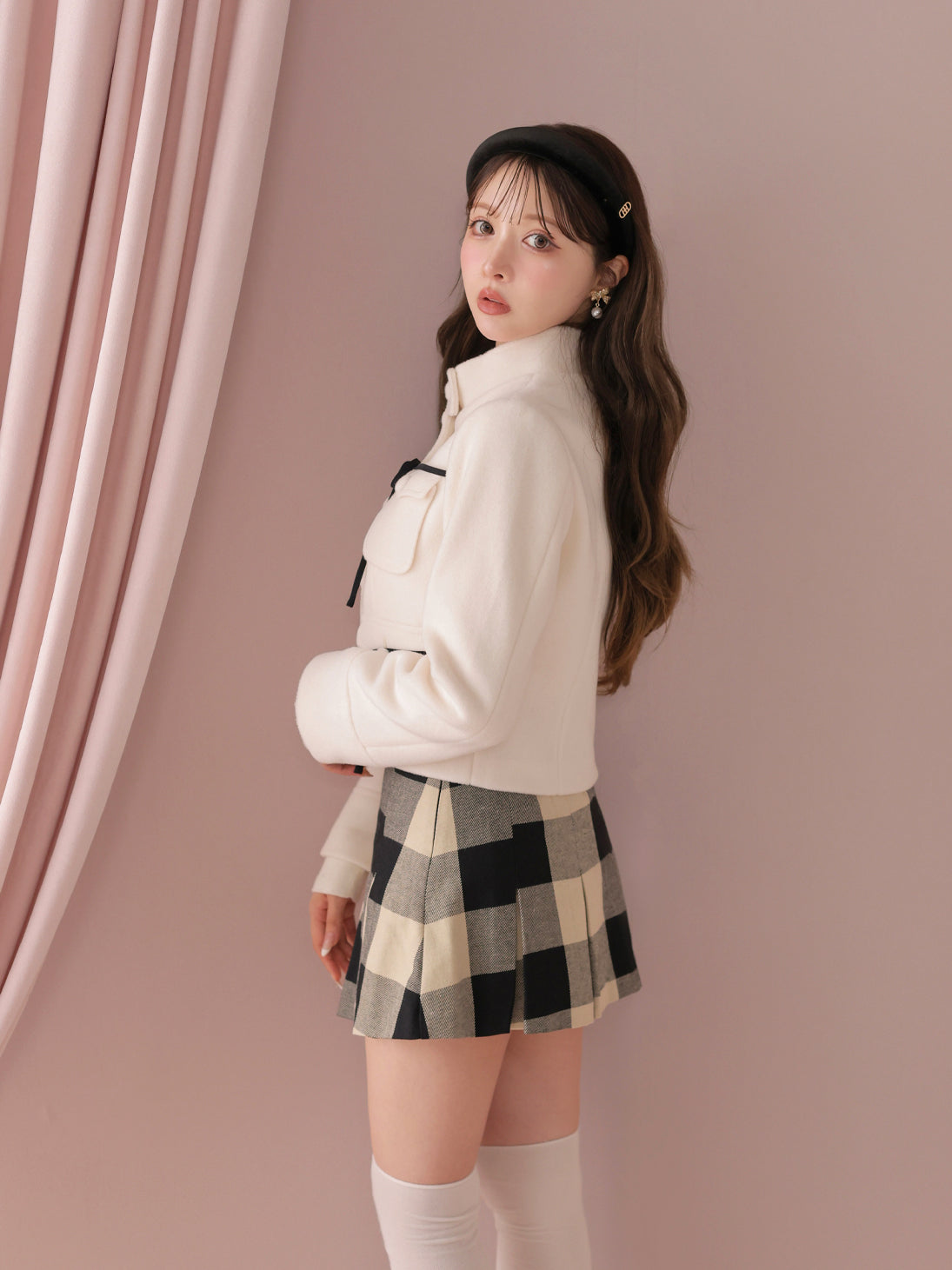 model：160cm　(size：F　color：Beige black)