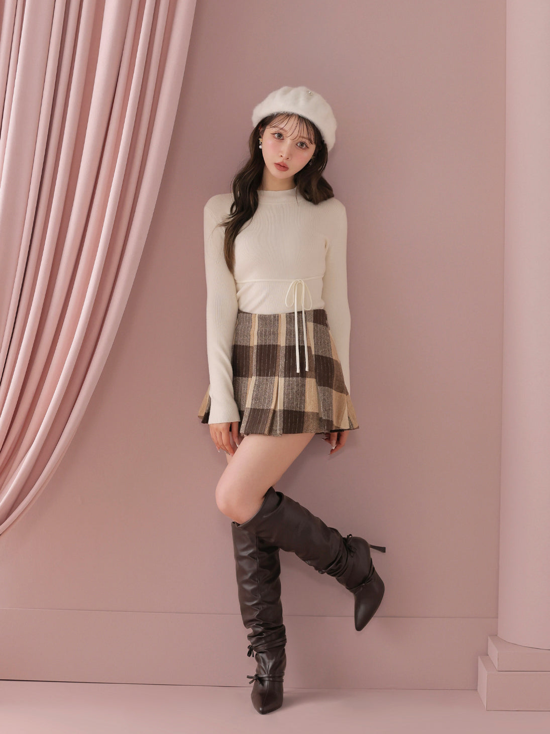 model：160cm　(size：F　color：Ivory)