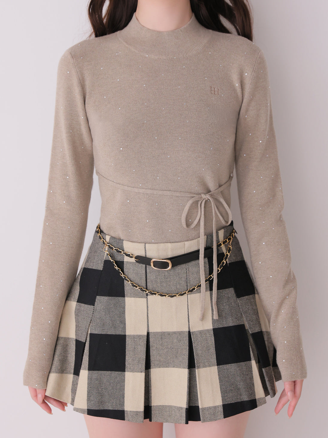 model：162cm　(size：F　color：Beige)