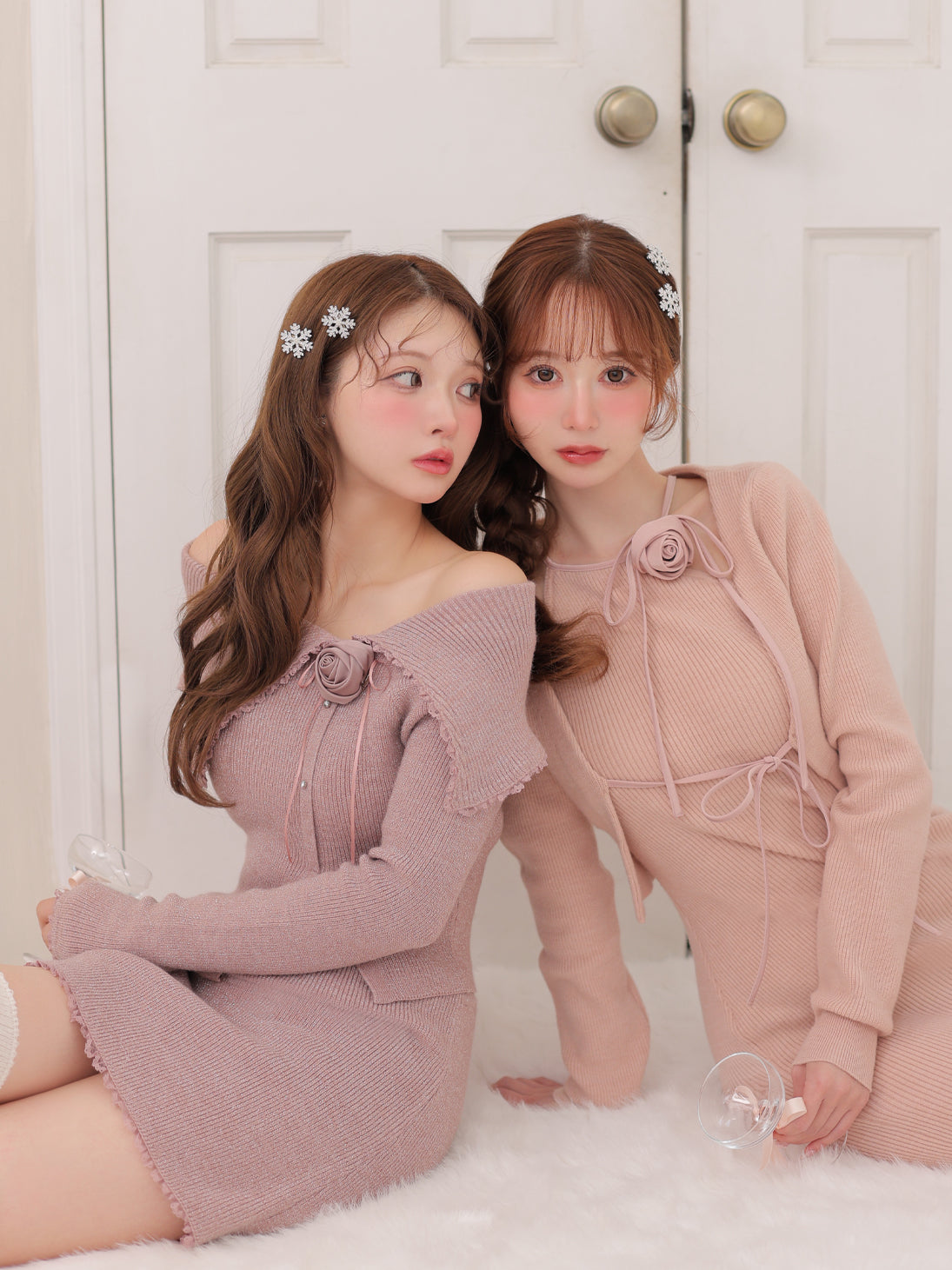 Rose brooch ensemble knit onepiece(eme10496) – M me eme