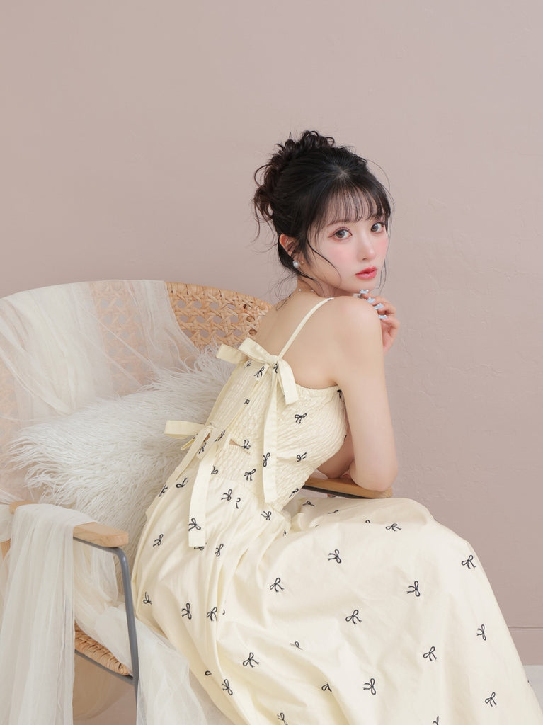 Ribbon embroidery shirring one piece(eme10391)