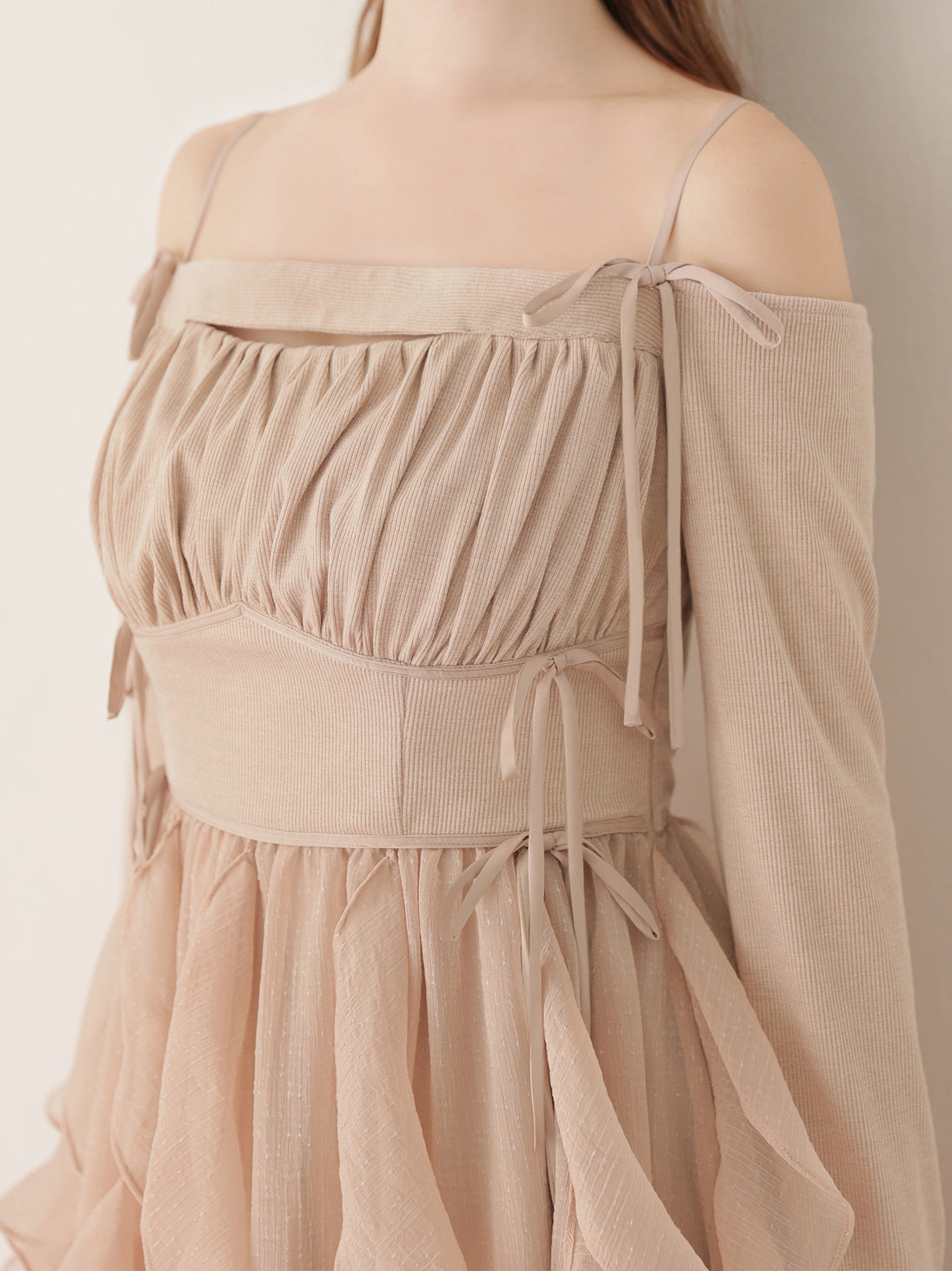 Ruffle frill chiffon docking onepiece(eme10769)