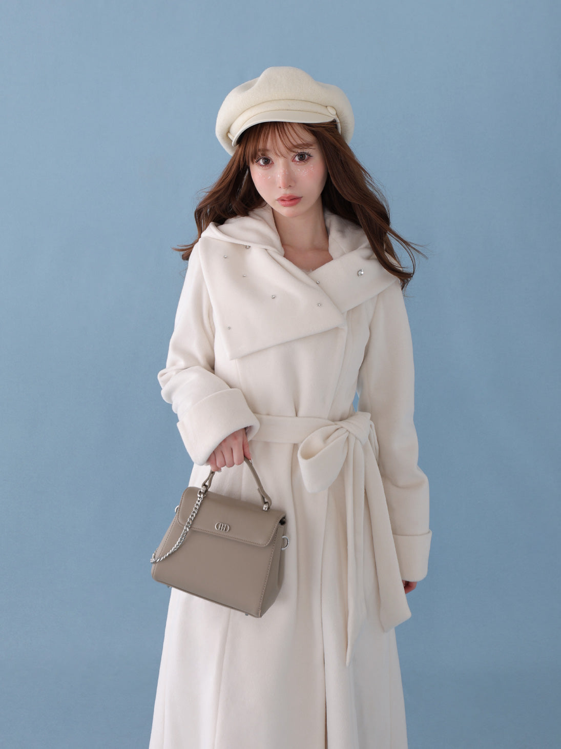 Blanc noir hooded long coat(eme10820) – M me eme