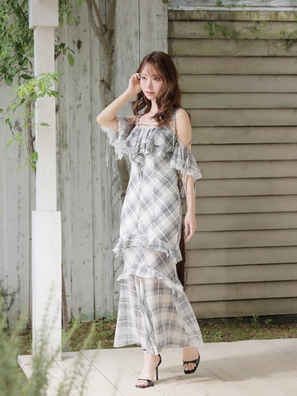 model：162cm　(size：F　color：White)