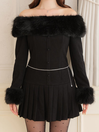 【Pre Order】Off shoulder fur pleated onepiece(eme10731)