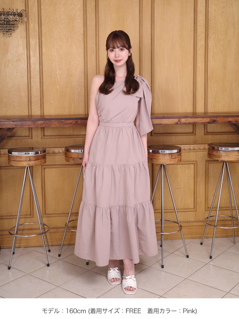 One shoulder ribbon flare onepiece(eme10543)