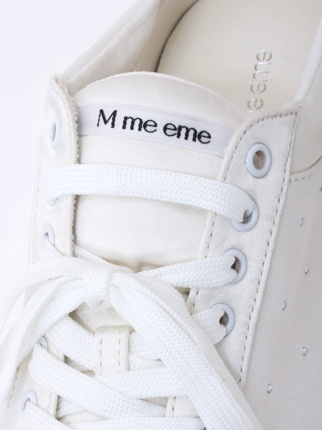 Ribbon beaded platform sneaker(eme10485)