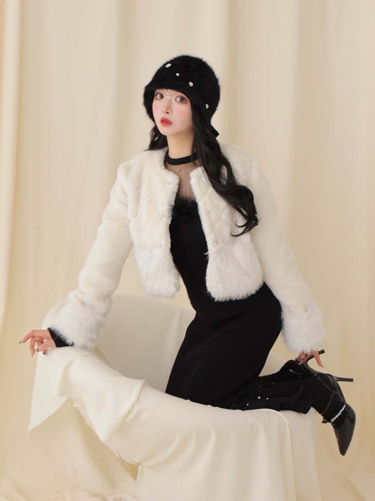 Shine bijou fake far jacket(eme10357)