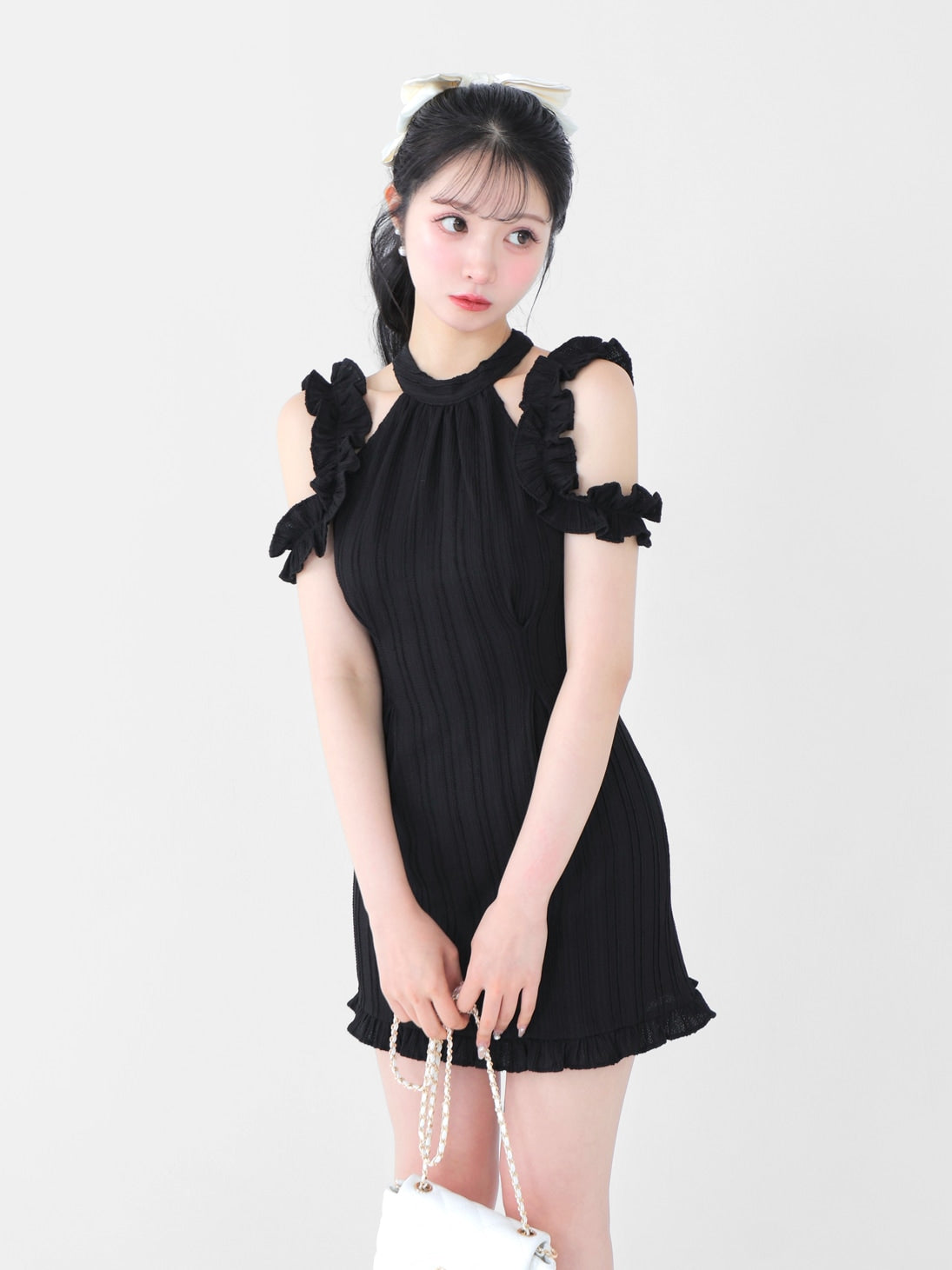 エムミーエメ Noir frill ribbon ｍini onepiece Back ribbon shirring mini onepiece(eme10705) – M me eme
