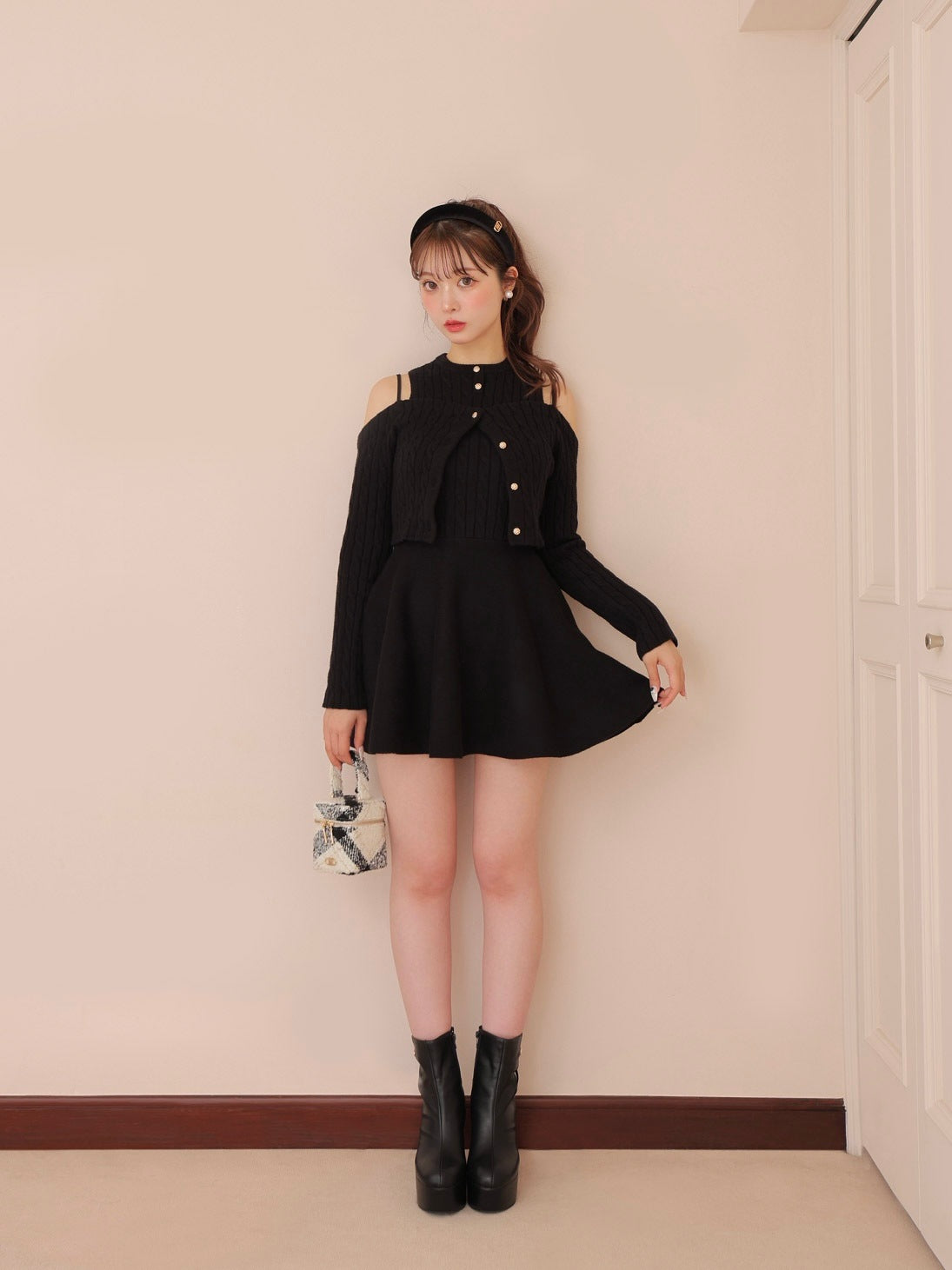 Emblem charm platform short boots(eme10728)