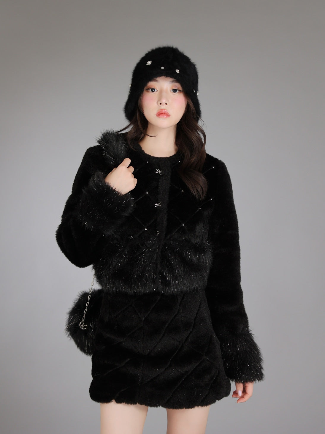 Shine bijou fake far jacket(eme10357) – M me eme