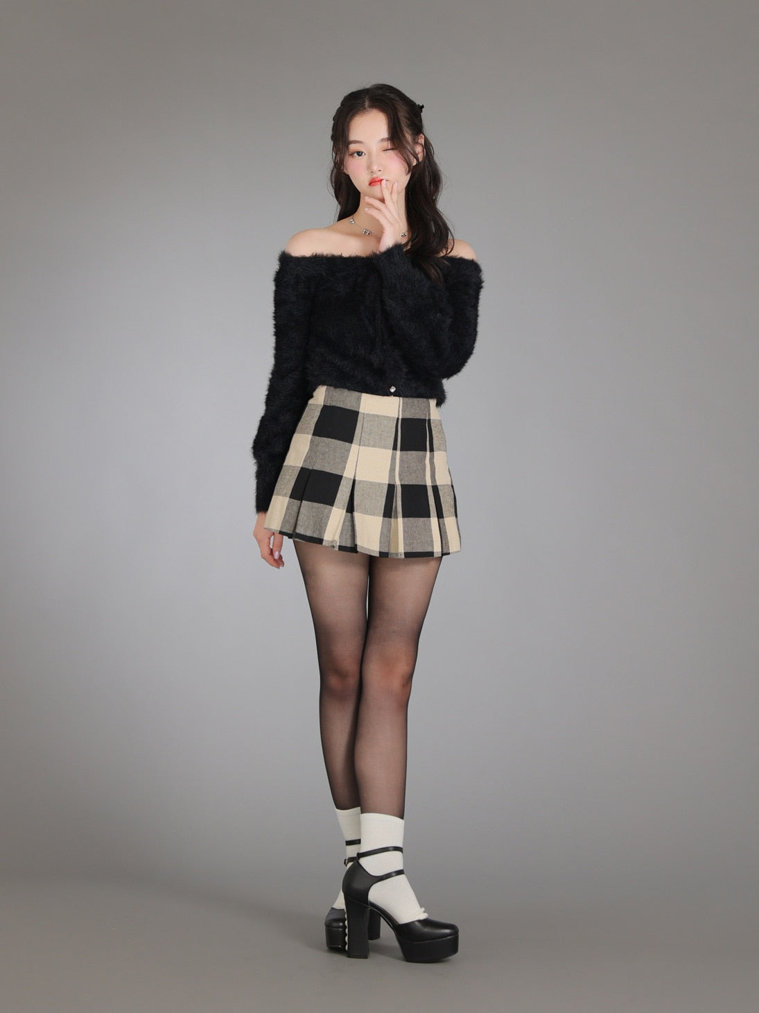 Ribbon off shoulder shaggy knit tops (eme10525)