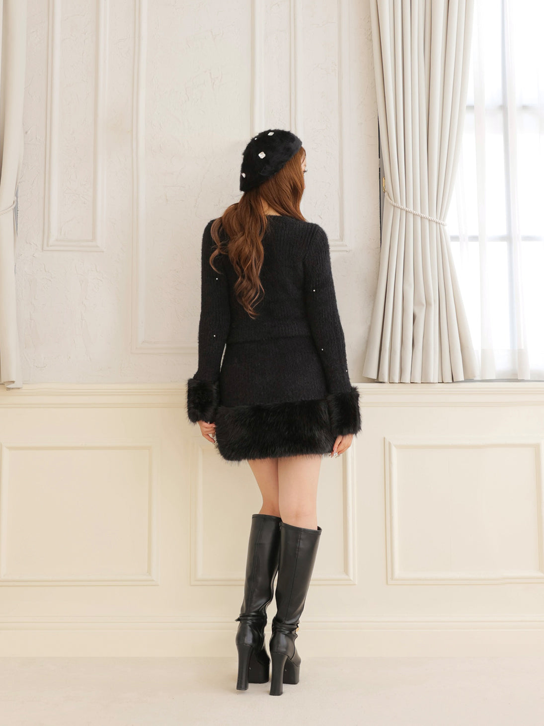 【Pre Order】Bijou fur knit onepiece(eme10603)