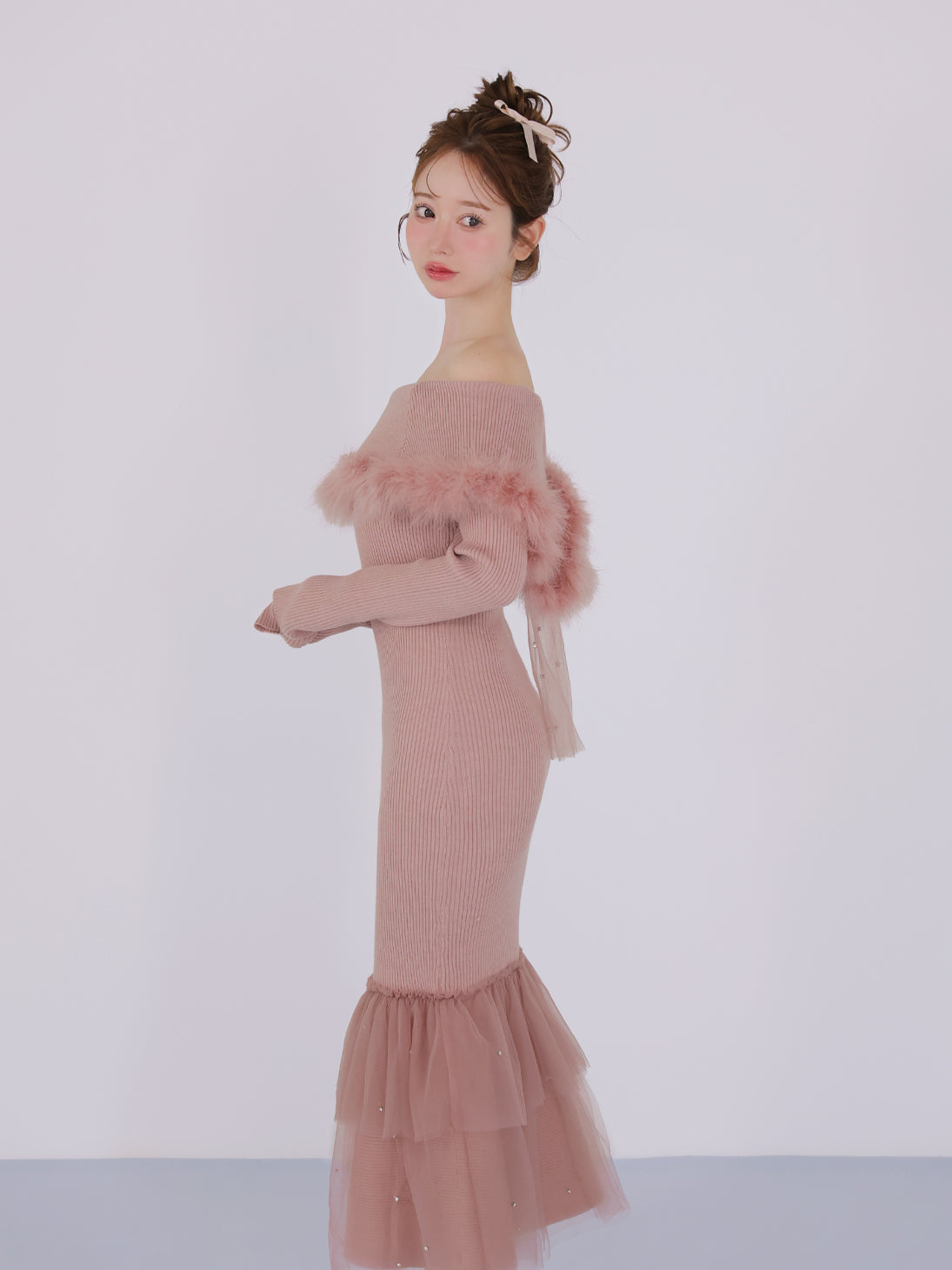 model：162cm　(size：F　color： Pink)