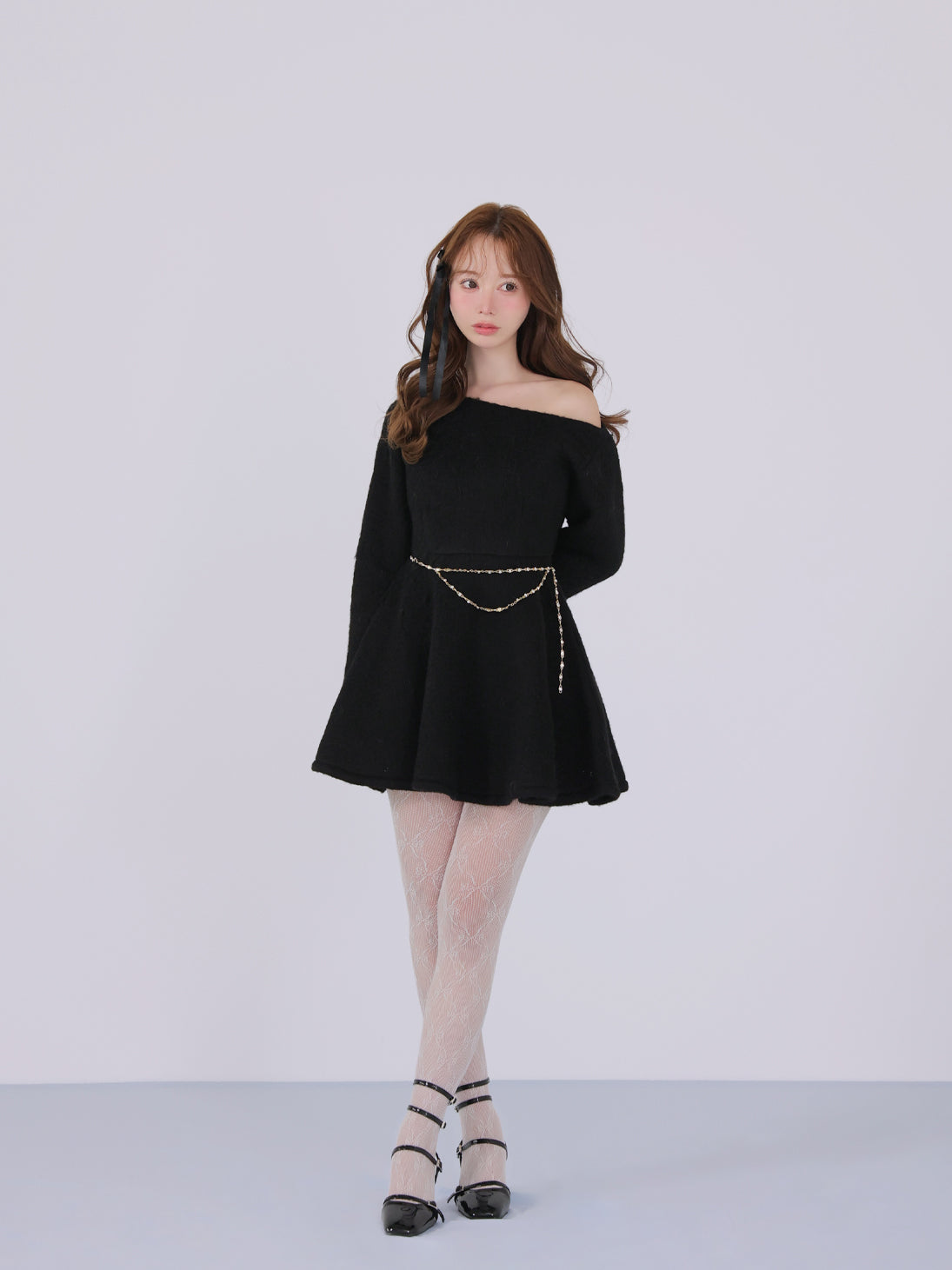 model：162cm　(size：F　color：Black)