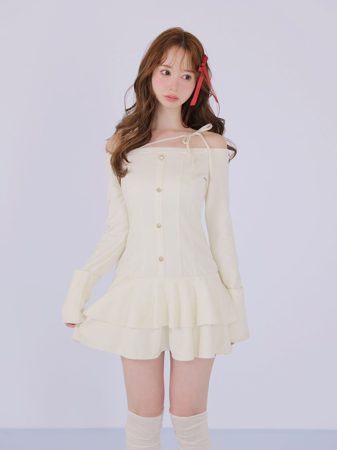 model：162cm　(size：F　color：Ivory）