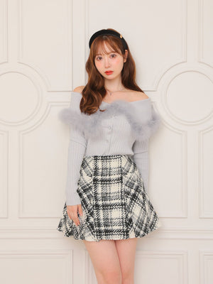 Off shoulder feather knit(eme10787)