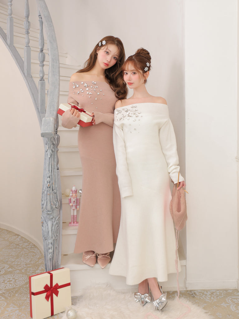 【Pre Order】Jewelry off the shoulder knit  onepiece(eme10734)