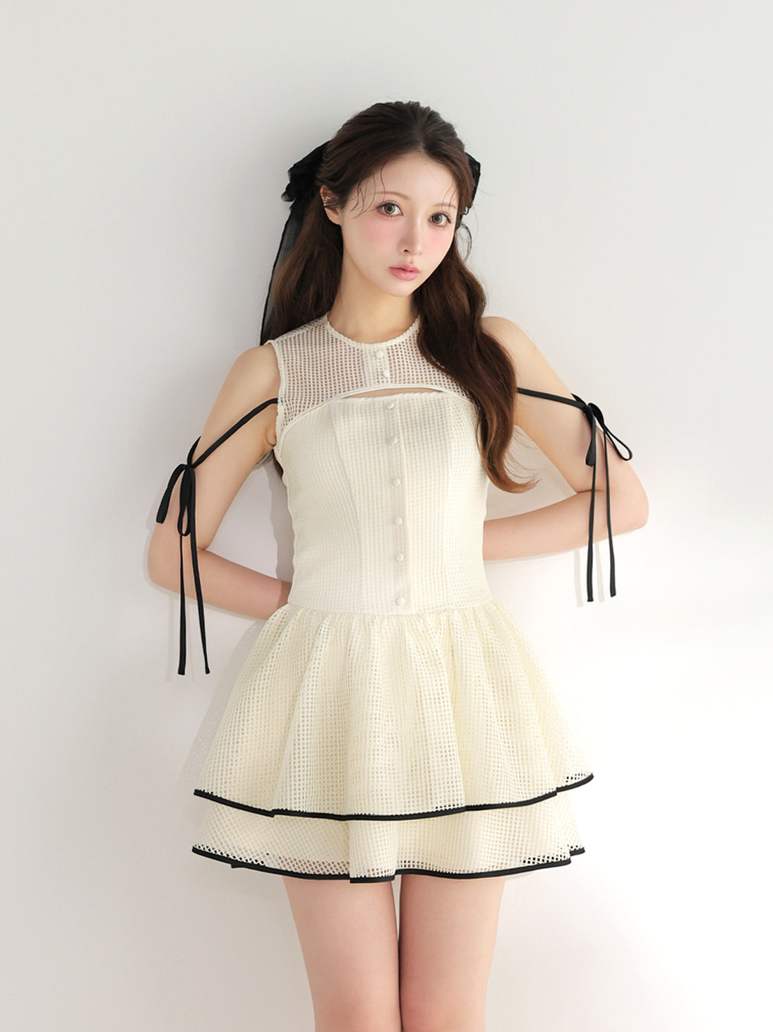model：160cm　(size：F　color：Ivory×Black)