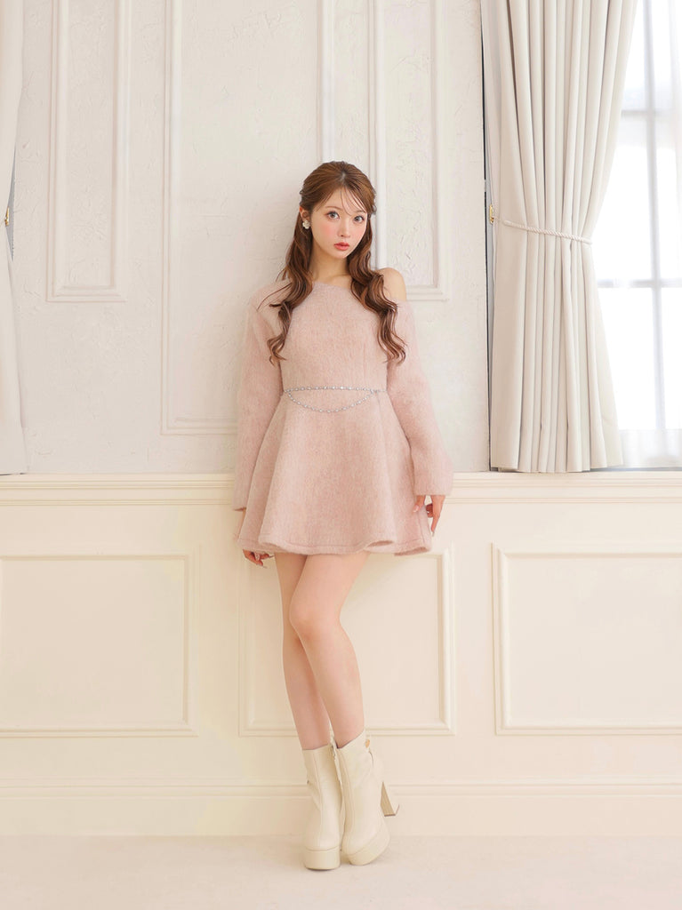 One shoulder bijou belt onepiece(eme10564)