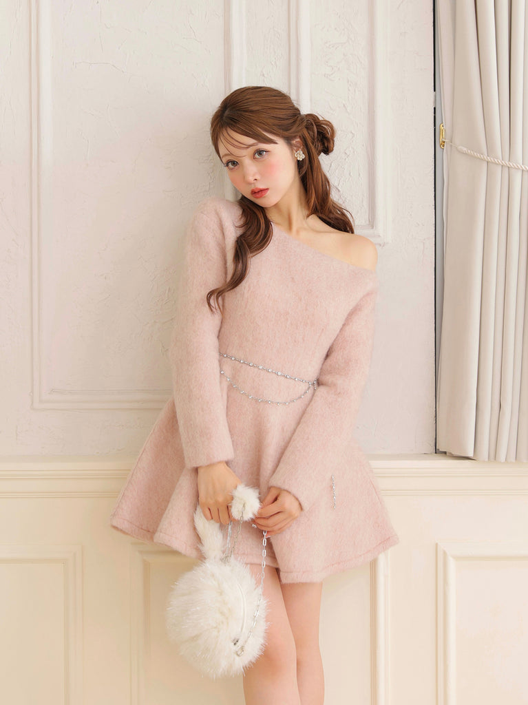 One shoulder bijou belt onepiece(eme10564)