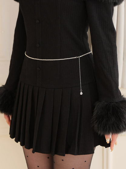 【Pre Order】Off shoulder fur pleated onepiece(eme10731)