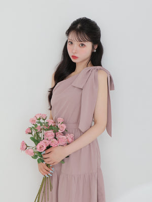 One shoulder ribbon flare onepiece(eme10543)