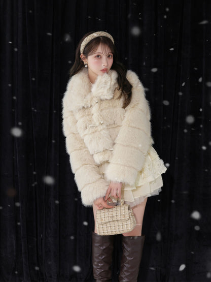 model：160cm　(size：F　color：Beige)