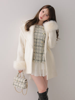 model：160cm　(size：F　color：White check)