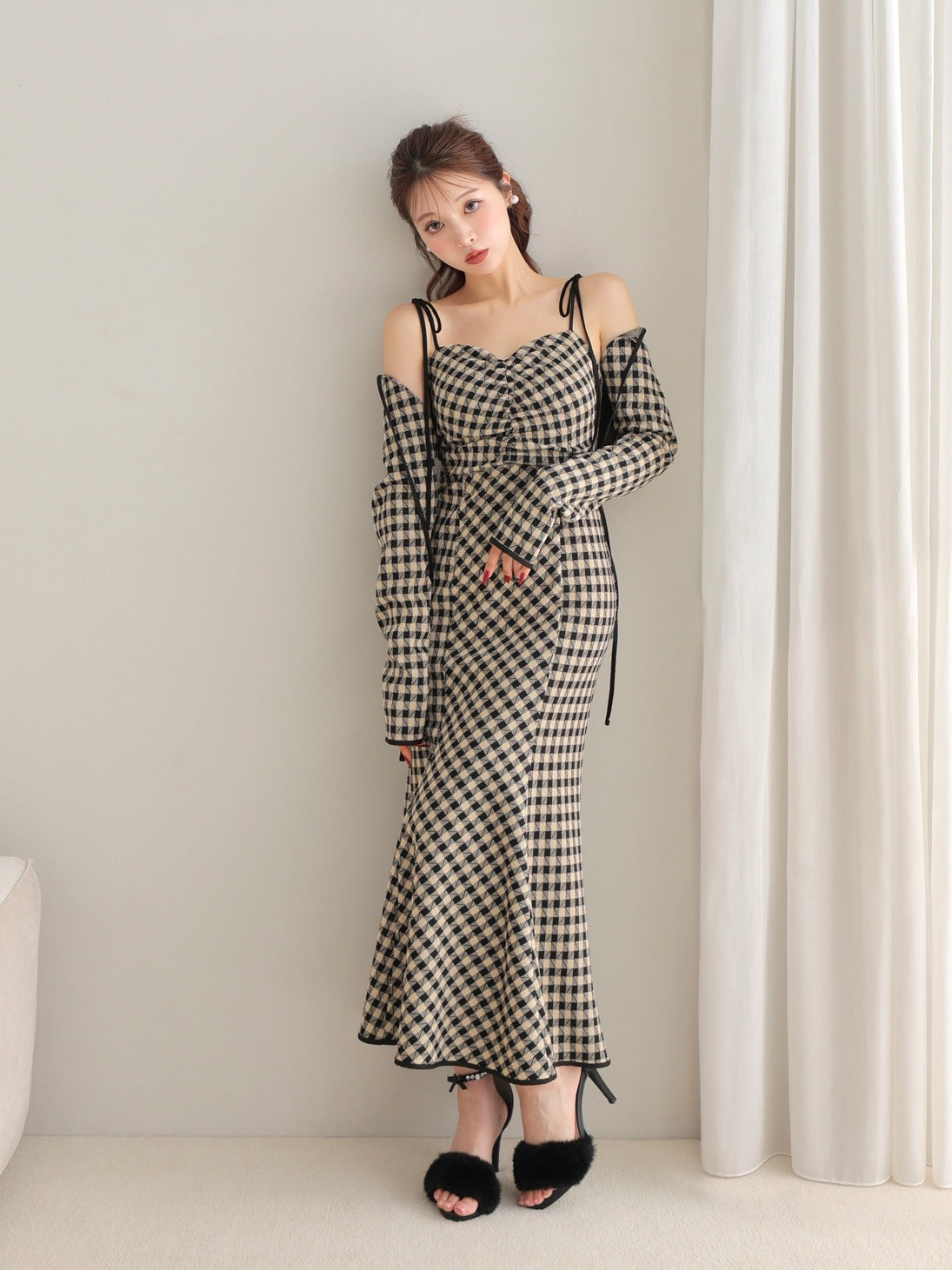 DRESS – M me eme