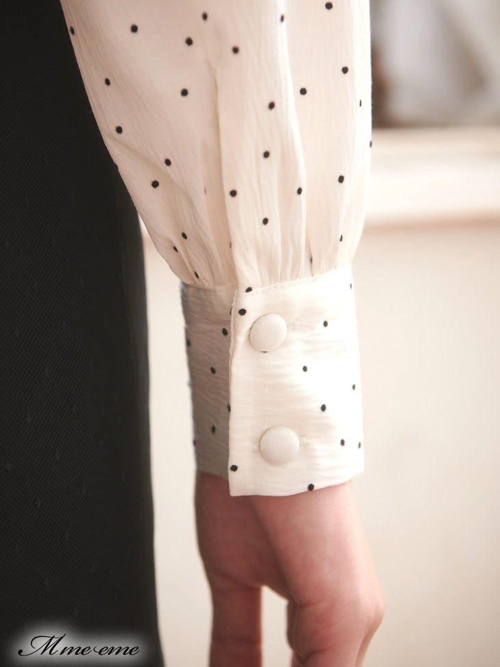 【SALE】Dot flocky ruffle ribbon blouse (eme10228)