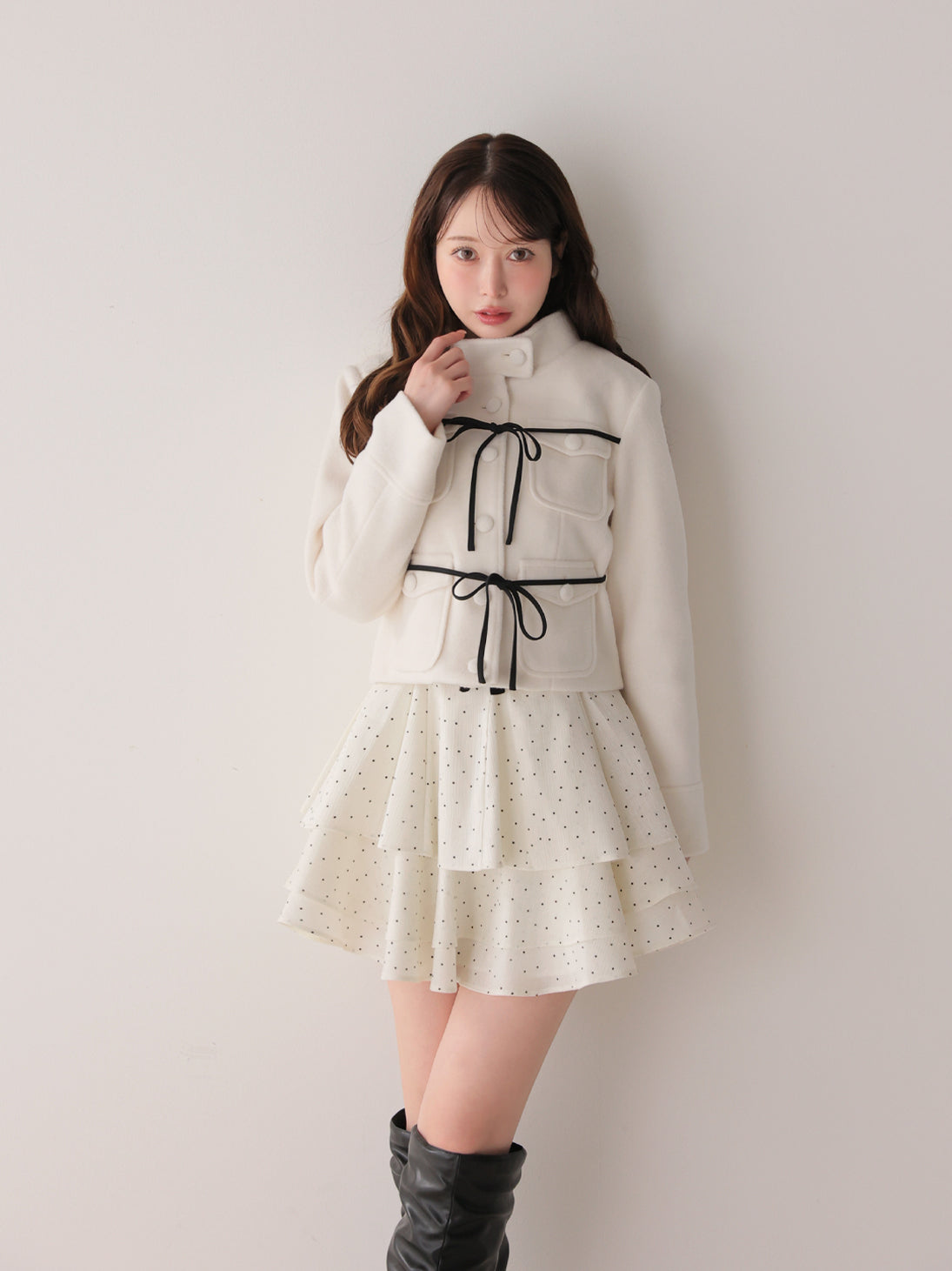 model：162cm　(size：F　color：Ivory dot)