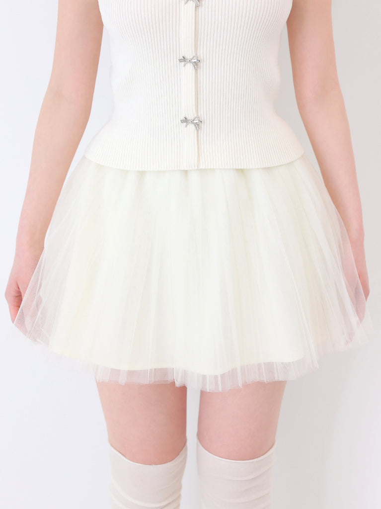 model：162cm　(size：F　color：Ivory)