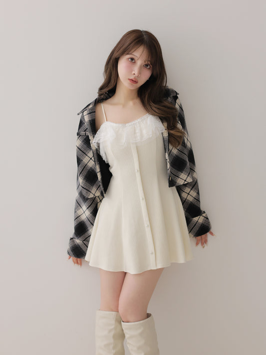 model：160cm　(size：F　color：Ivory)
